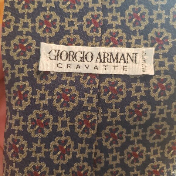 Silk Giorgio Armani Cravatte Straight Neck Tie - Picture 2 of 4